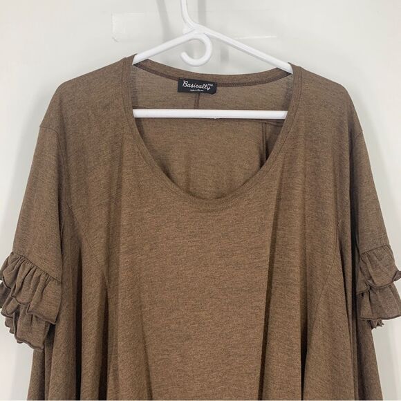 Basically Me Plus Size Brown Handkerchief Scalloped Hem Top Size 3X - Picture 2 of 12